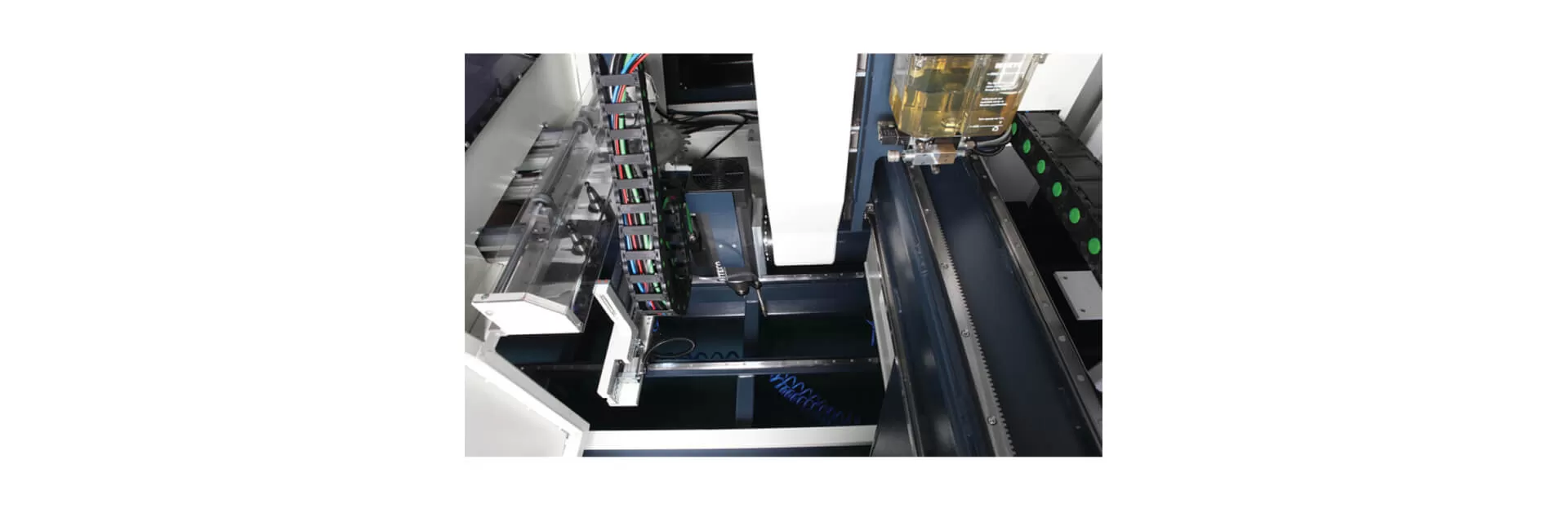 Ino XP 8000 Centre d’usinage de Profil CNC 4 Axes